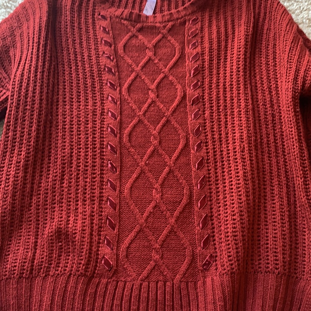 Francescas Dark Red Cable Knit Sweater - Picture 3 of 8
